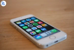 Apple Intelligence Moves From Hype to Hands-On: Five iPhone Apps Lead the Way